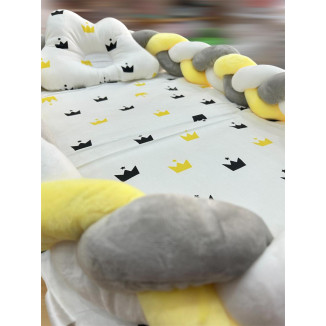 بيبي نيست مع جدلة قابلة للفك -اصفر ورمادي تاج