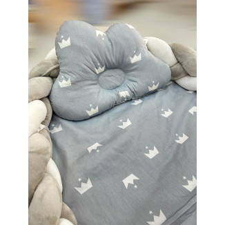 بيبي نيست مع جدلة قابلة للفك -رمادي وابيض رسمة تاج