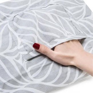 غطاء رضاعة مع جيبة امامية - لون رمادي وابيض