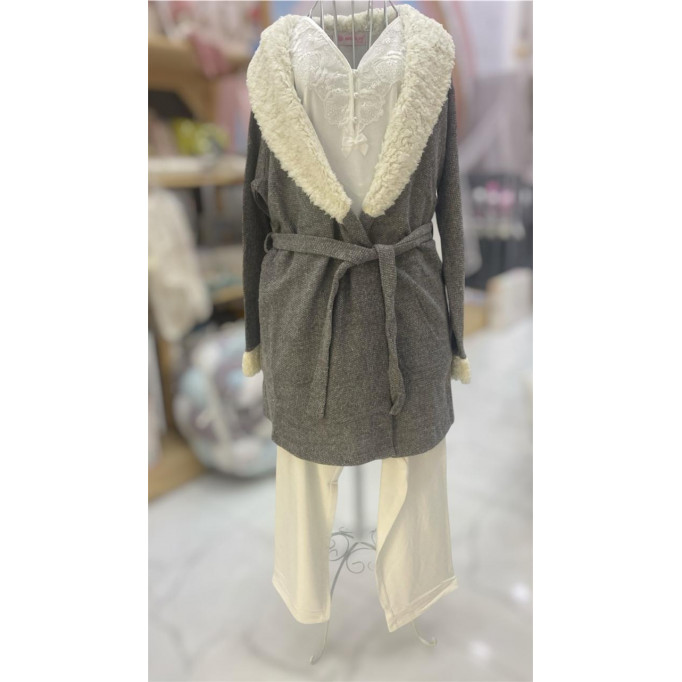 بجامه قطن مصوفه قبة دانتيل مع روب صوف قبه فرو