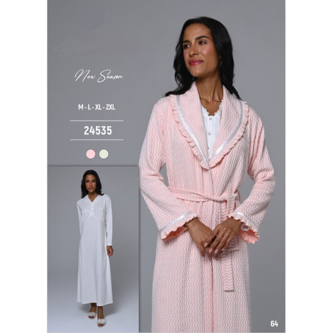 قميص نوم مصوف ناعم بأكمام طويلة وأزرار أمامية